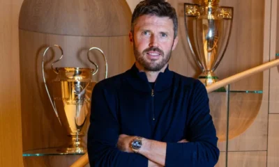Michael carrick resmi jadi pelatih manchester united hingga akhir musim!