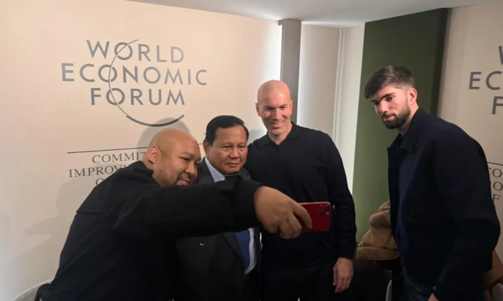 Momen prabowo foto bareng zidane di world economic forum