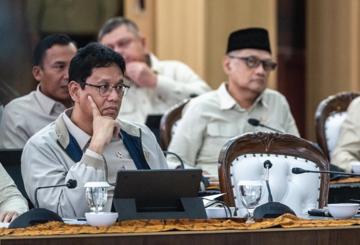 Nilai tukar rupiah anjlok, purbaya ada yang aneh, tanya ke bi