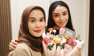 Sambil menangis, ibunda lula lahfah ini cobaan paling berat buat aku