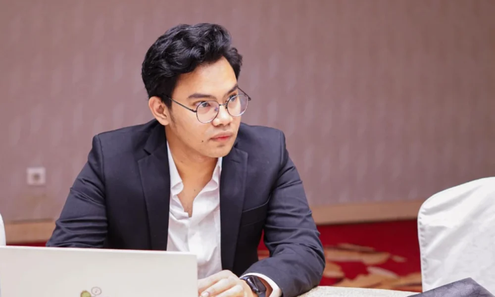 Tiga bulan berpisah, insanul fahmi akhirnya bertemu sang anak