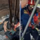 Tolak dibawa ke rs, remaja berbobot 100 kg pilih nyemplung ke sumur hingga dievakuasi damkar berjam jam