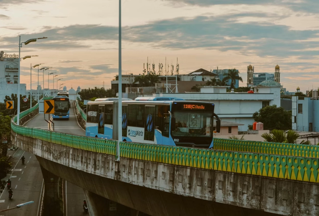 Transjabodetabek bakal buka rute baru blok m soetta dan cawang jababeka