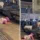 Viral! ibu penjual sate ini teriak histeris hingga guling guling saat operasi penertiban di malioboro