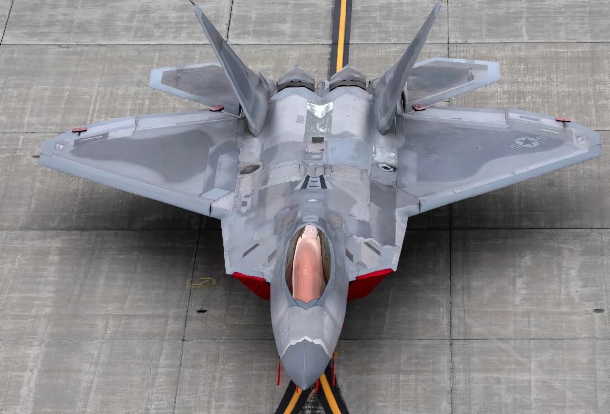 12 Jet Tempur AS Mendarat di Pangkalan Udara Israel di Tengah Ketegangan dengan Iran