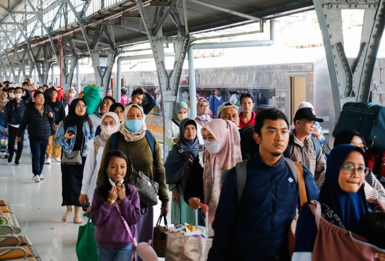 1,72 Juta Tiket Kereta Mudik Lebaran Ludes Terjual