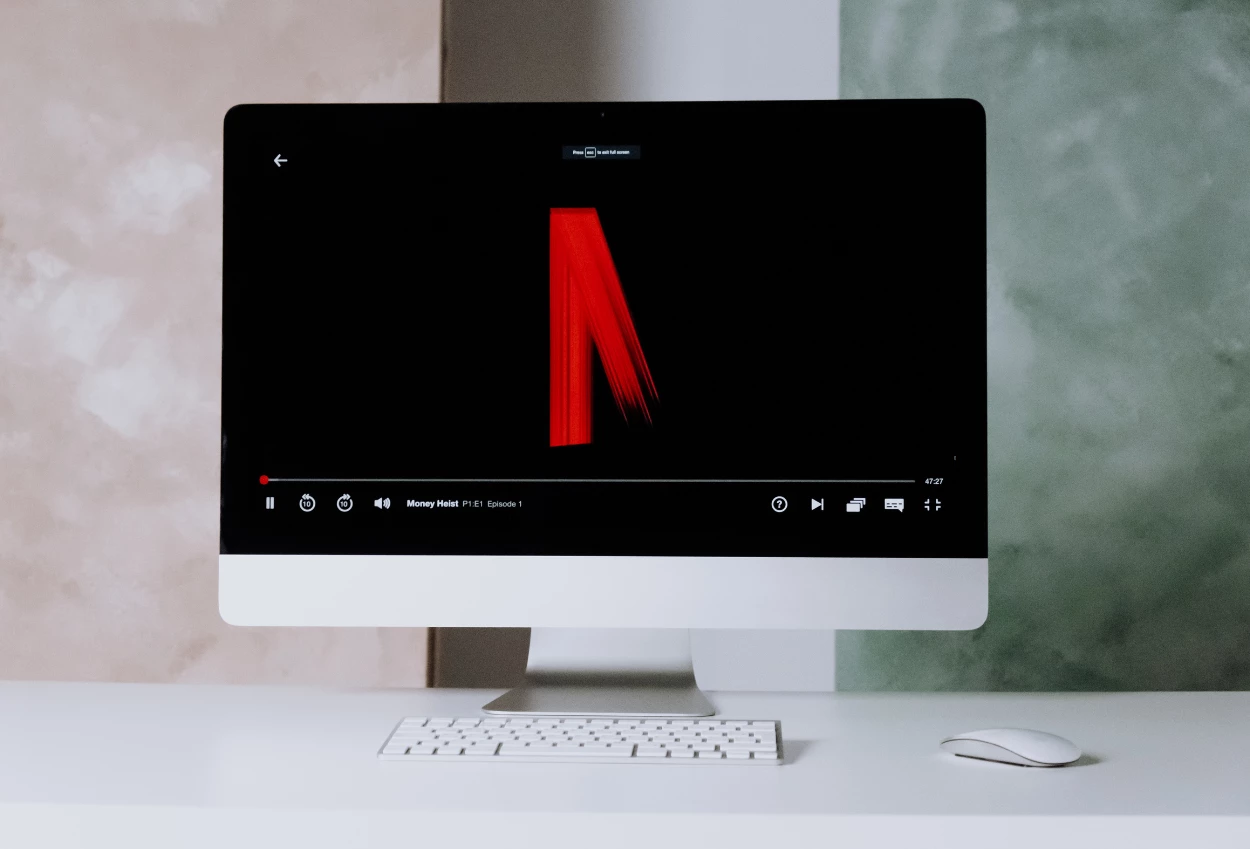 25+ Serial dan Film Terbaru Netflix Februari