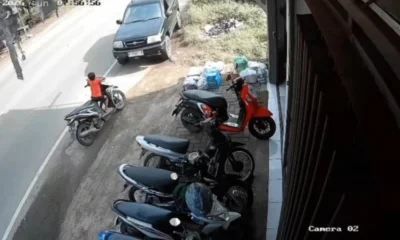 Bocah 7 Tahun Tewas Ditabrak Mobil saat Tunggu Ibunya Belanja di Atas Motor