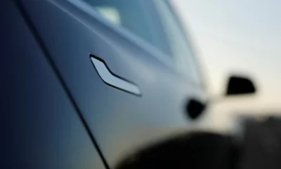 China Tak Izinkan Produsen Mobil Buat Gagang Pintu Tersembunyi