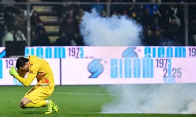 Emil Audero Dilempar Flare saat Liga Italia, Pelaku Kehilangan 3 Jari
