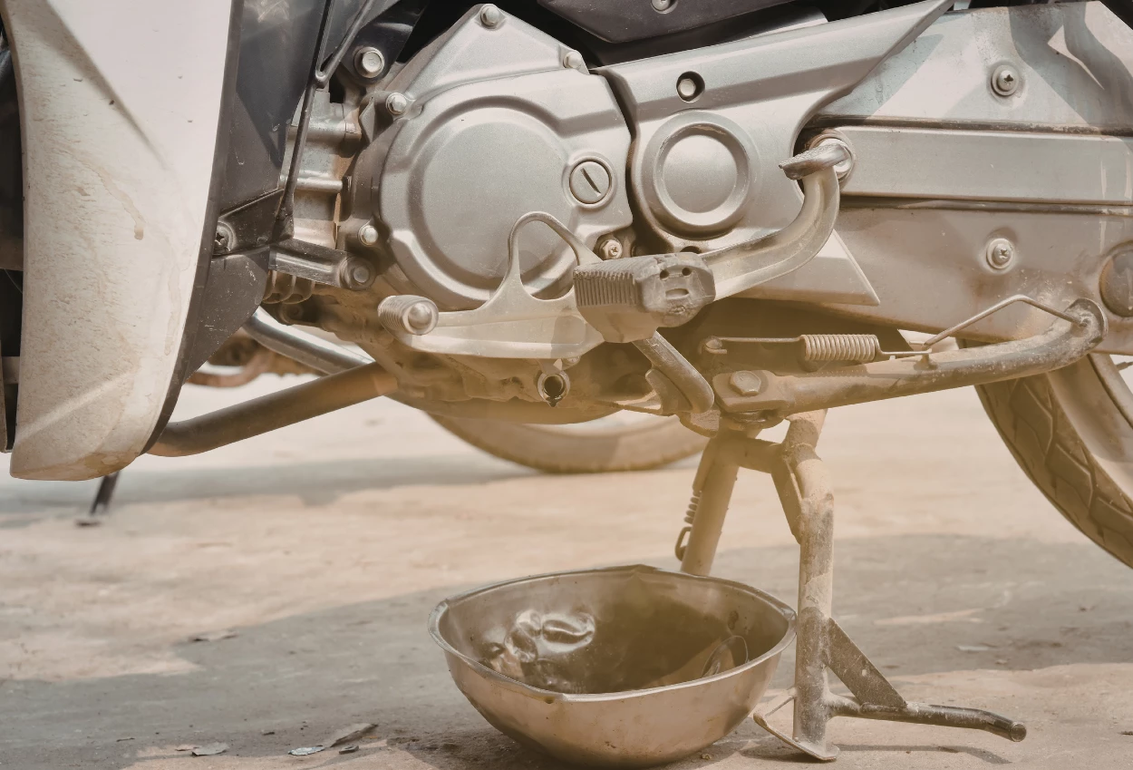 Ganti Oli Motor Harus Dilakukan Berapa Lama Ini Penjelasannya