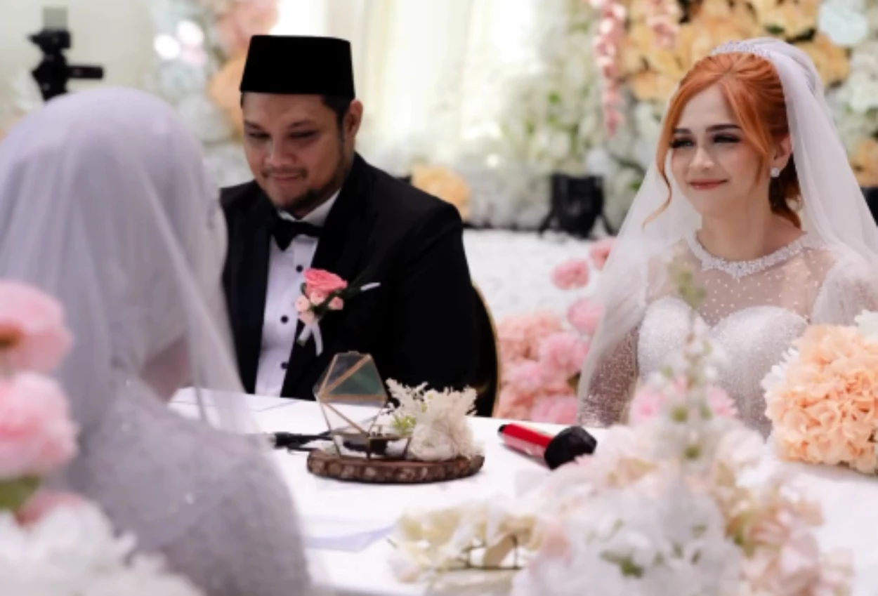 Kakak Virgoun Bantah Lindi Fitriyana Hamil sebelum Nikah Kalau Mau Naik Pakai Cara yang Elegan