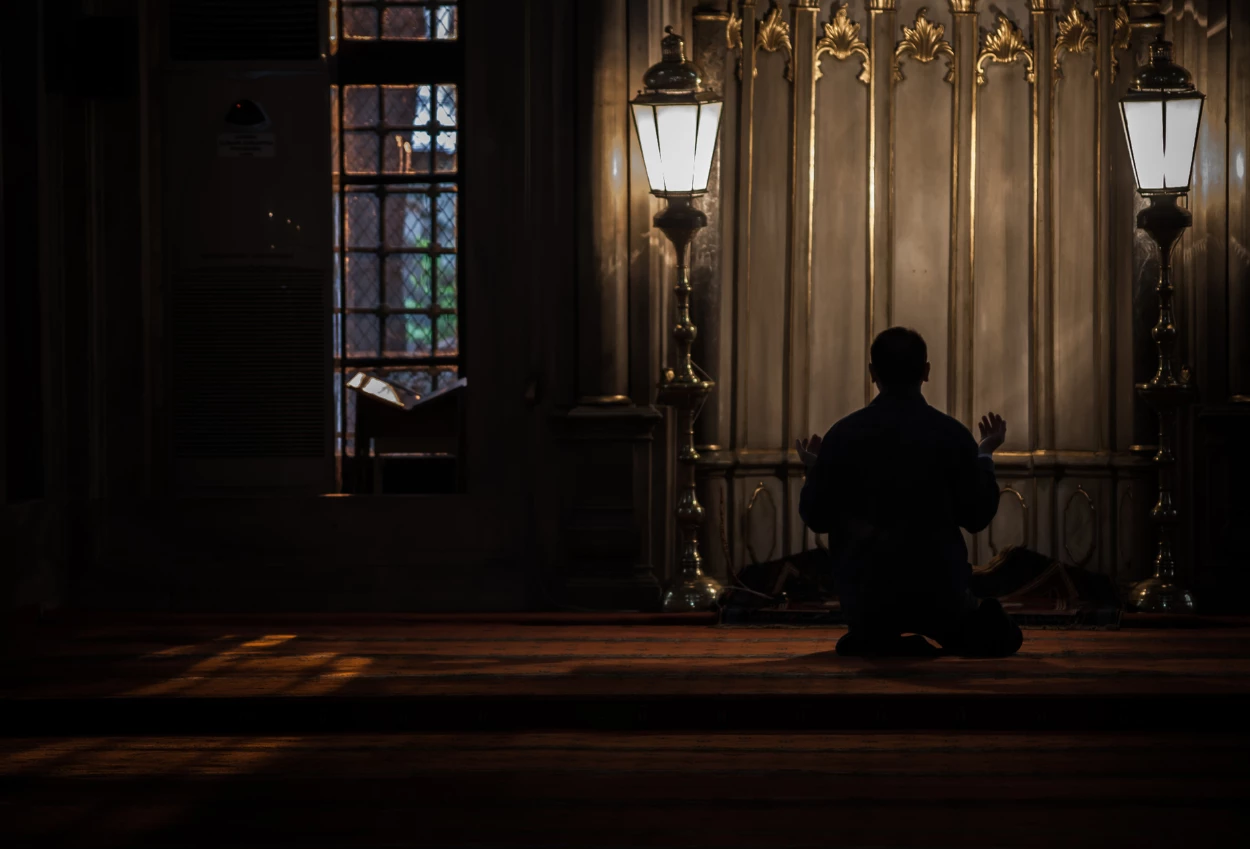 Khutbah Jumat 27 Februari 2026, Hakikat Puasa dan Menahan Diri selama Ramadan