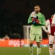 Maarten Paes Tatap Posisi Utama di Ajax Amsterdam, Kiper Muda Cemburu