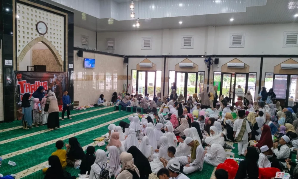 Masjid AlMarjan Gelar Tarhib Ramadan 2026, Perkenalkan Robot Presensi Digital Bernama STAM SEDH