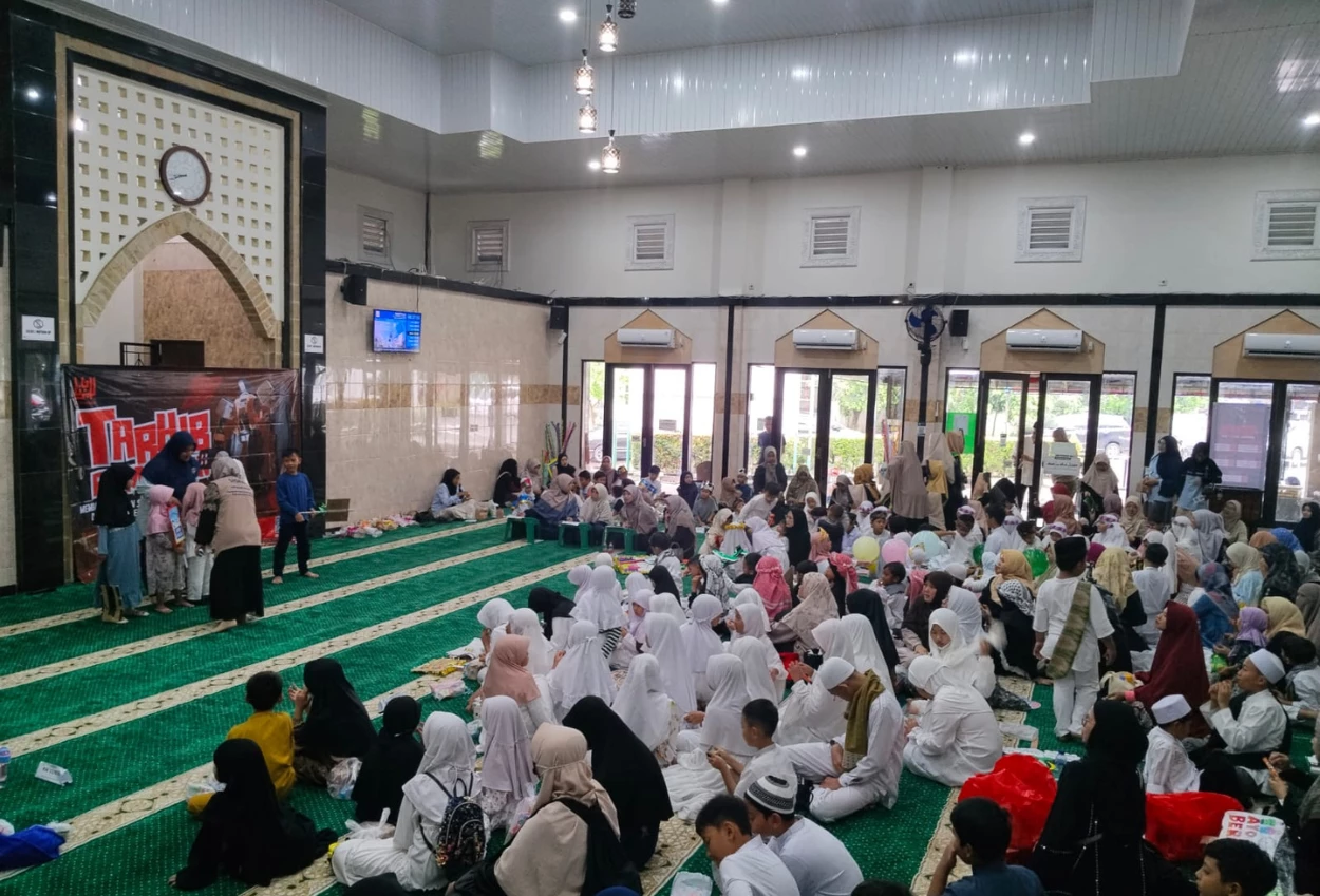 Masjid AlMarjan Gelar Tarhib Ramadan 2026, Perkenalkan Robot Presensi Digital Bernama STAM SEDH