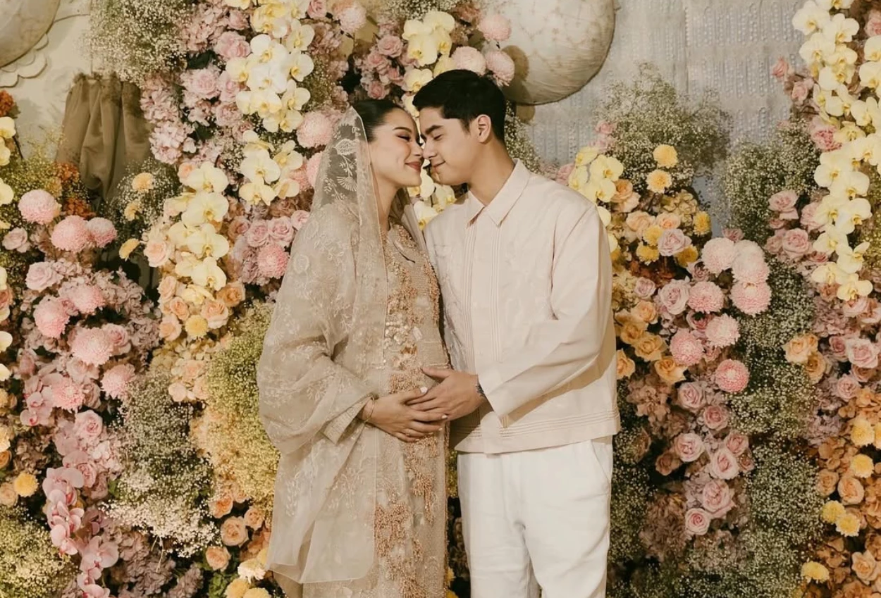 Momen Bahagia Alyssa dan Al Ghazali Gelar Tasyakuran 7 Bulan Kehamilan