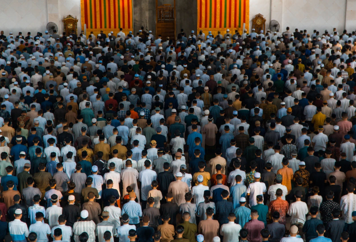 Niat Sholat Tarawih dan Witir Lengkap dengan Arab, Latin, dan Artinya untuk Sholat Sendiri atau Berjamaah