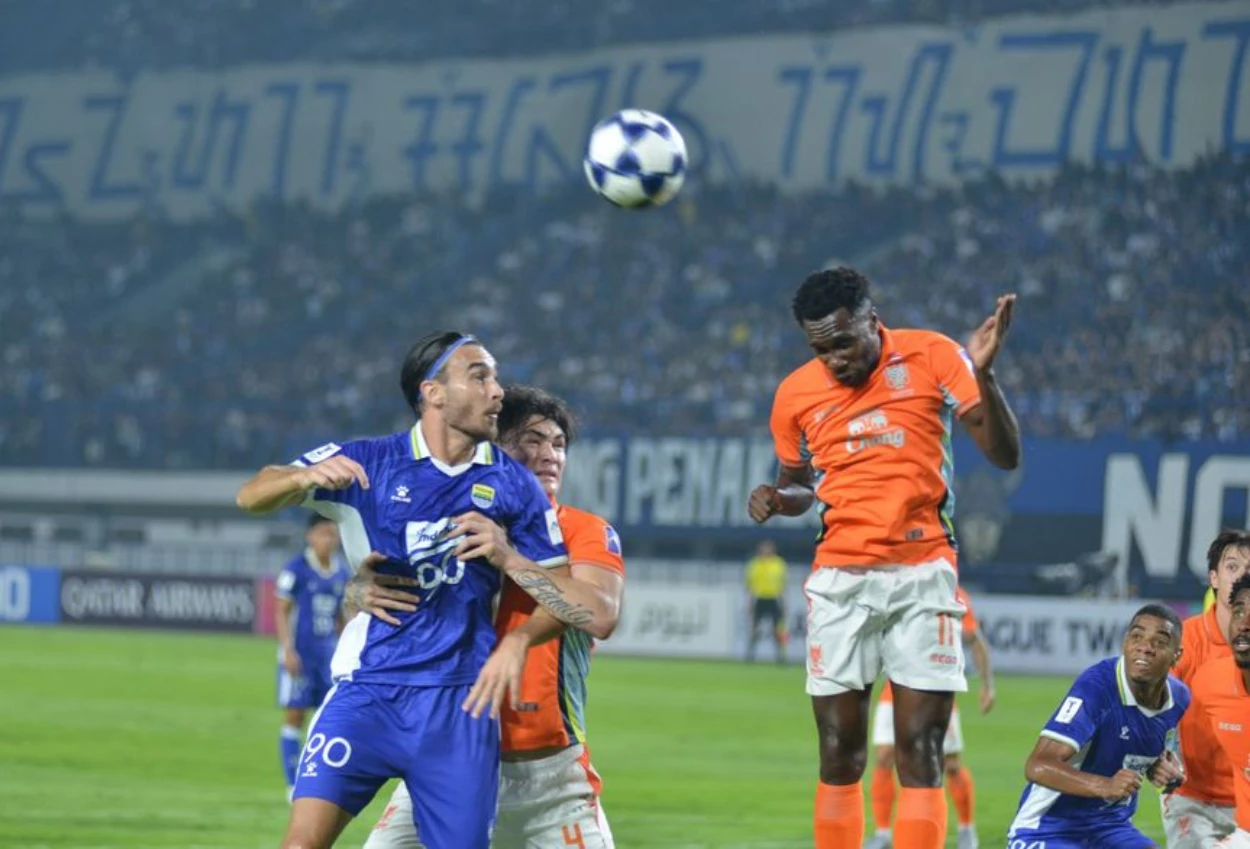 Persib vs Ratchaburi F.C. 1 0 Barros Kartu Merah, Maung Tersingkir dari ACL 2 2025