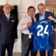 Prabowo Dapat Jersey Reece James saat Lakukan Pertemuan dengan Pemilik Chelsea di AS