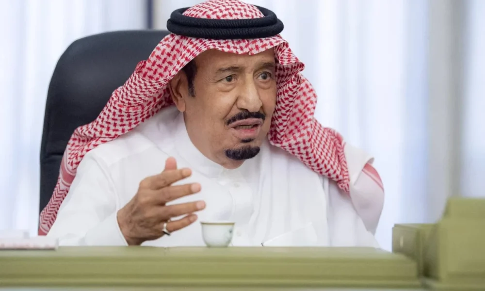 Raja Salman Kucurkan BLT Rp13 Triliun saat Ramadan, Tiap Keluarga Terima Rp4,5 Juta
