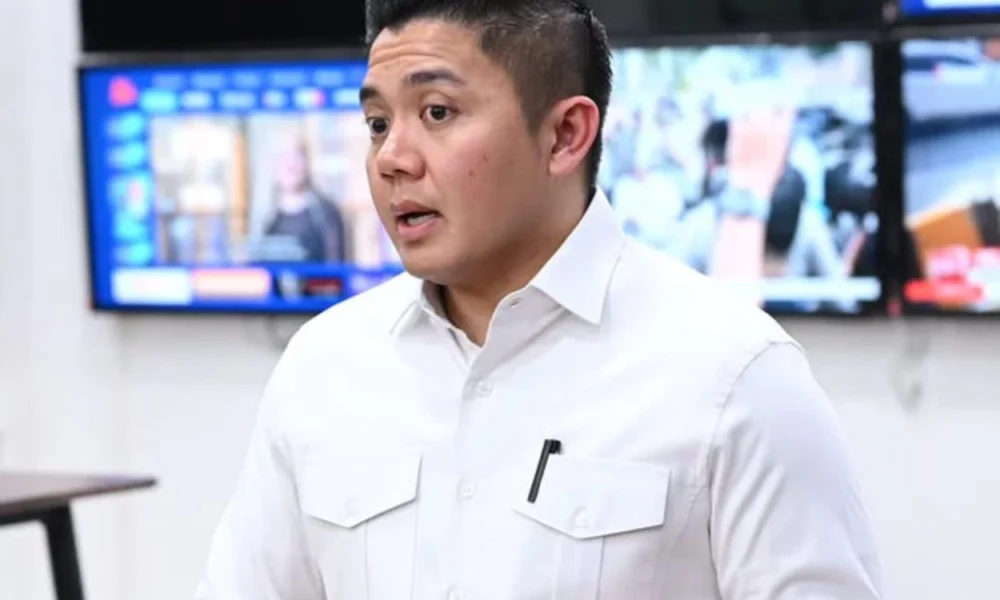 Seskab Teddy Insentif Guru Honorer Baru Naik di Era Prabowo