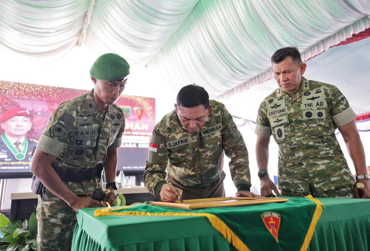Tinjau Yonif TP 892 di Way Kanan, Menhan Minta Kesiapan Tempur jadi Prioritas