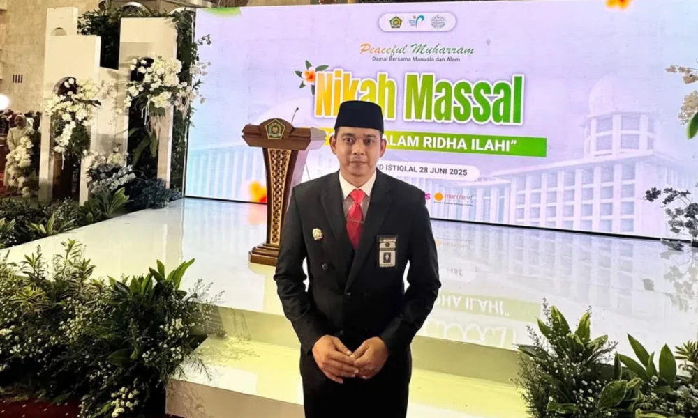 Viral! Penghulu Zidni Ilmi Kuasai Tiga Bahasa untuk Nikahkan Pengantin