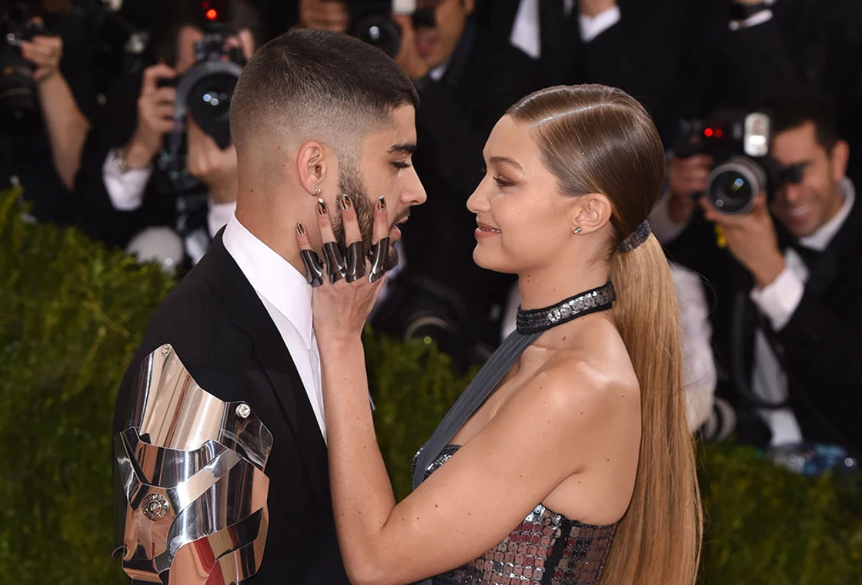 Zayn Malik Akui Tak Pernah Cinta Gigi Hadid, Kenapa