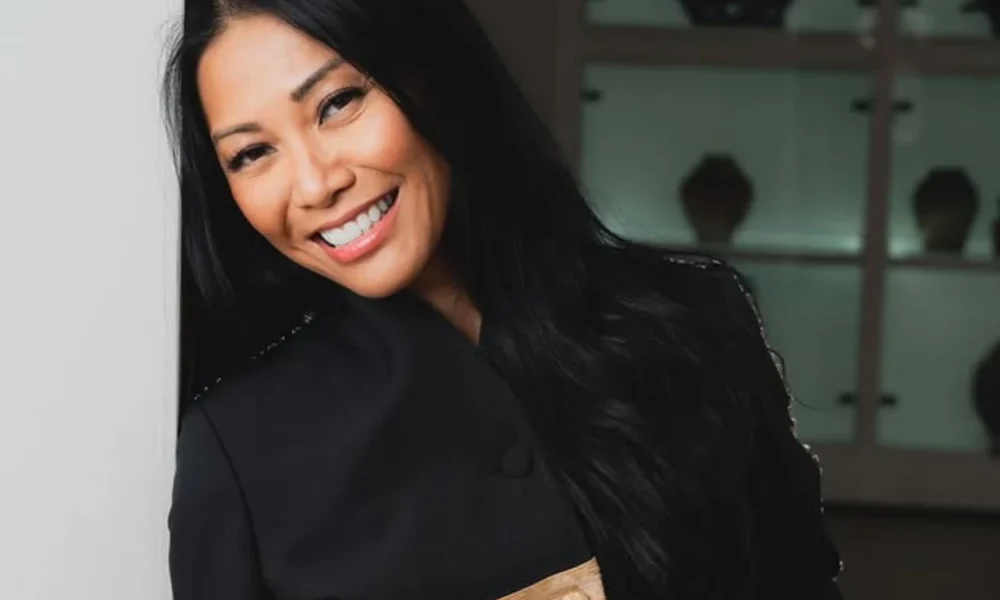 Anggun C Sasmi Ungkap Mentor Vokal Pertamanya Bersuara Fals dan Tak Bisa Nyanyi