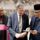 Bahasa Indonesia Kini Digunakan sebagai Bahasa Resmi di Media Vatikan