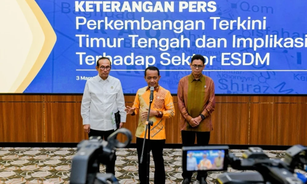 Bahlil Pastikan Stok BBM LPG Aman jelang Lebaran meski Timur Tengah sedang Memanas