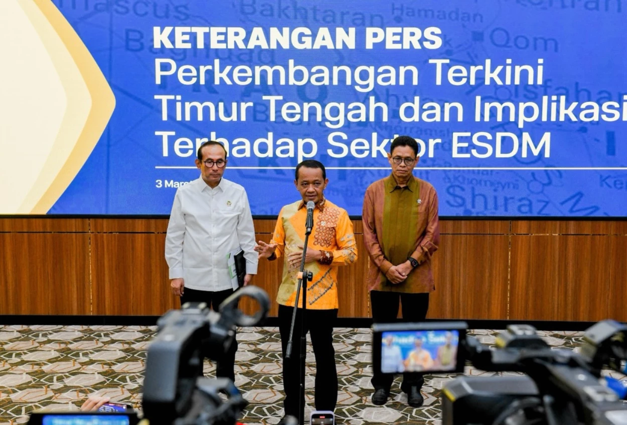 Bahlil Pastikan Stok BBM LPG Aman jelang Lebaran meski Timur Tengah sedang Memanas