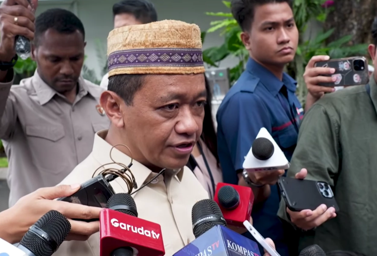Bahlil Pastikan Stok BBM RI Aman, Warga Diminta Tak Perlu Panic Buying