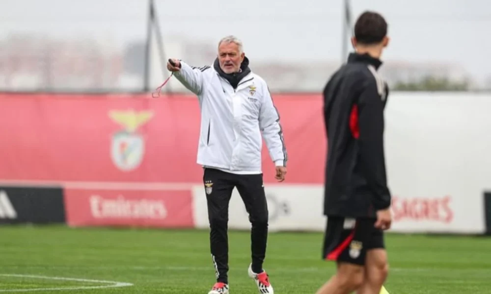 Benfica vs Porto 2 2 Jose Mourinho Murka Disebut Pengkhianat