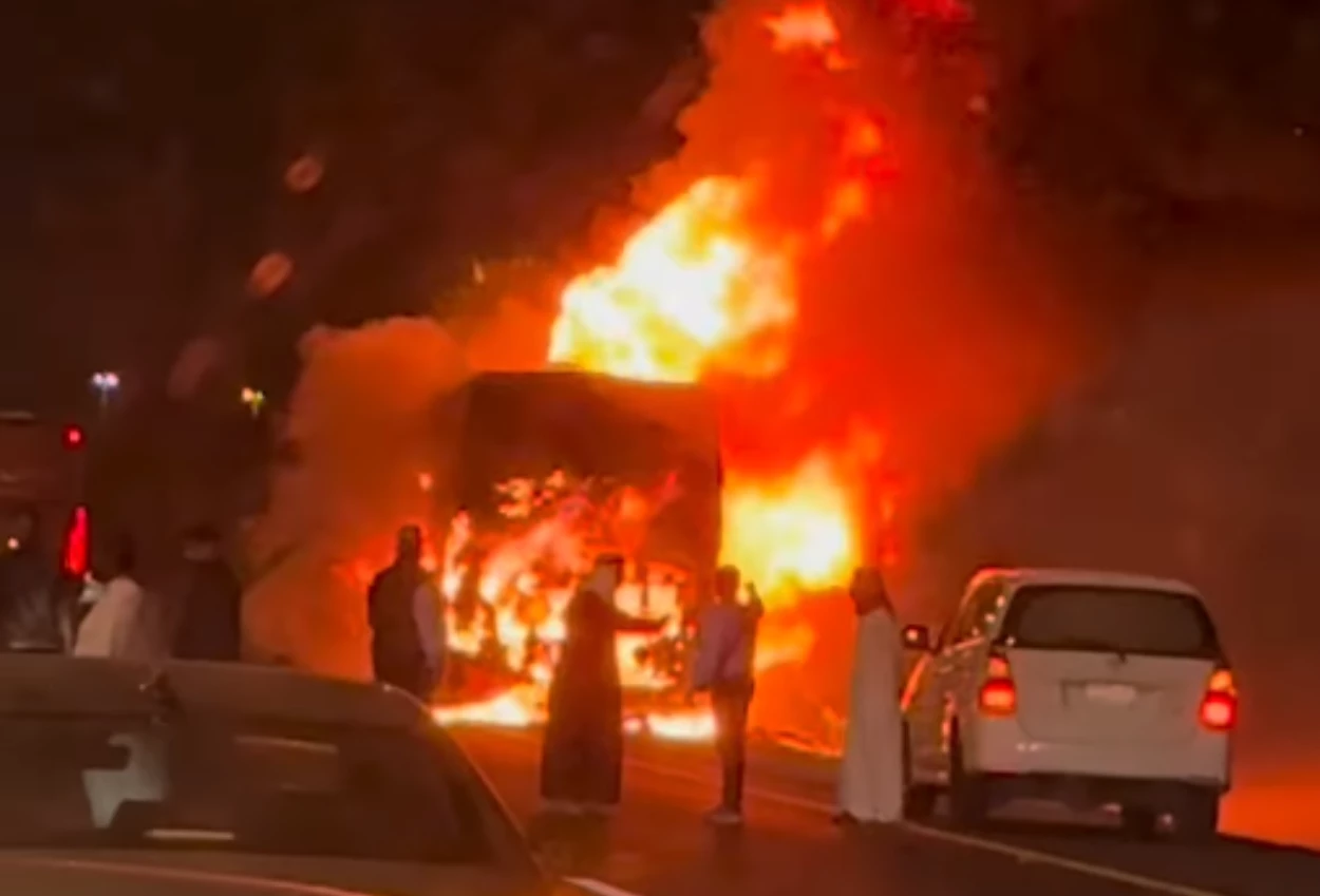 Bus Jemaah Umrah WNI Terbakar di Dekat Madinah