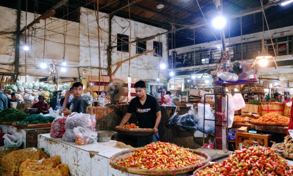 Cek Harga Bahan Pokok Jakarta jelang Lebaran, Cabe Tembus Rp115.000/kg
