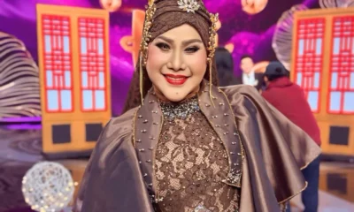 Deal! Raffi Ahmad Mau Berangkatkan Umrah Elvy Sukaesih dan Anaknya