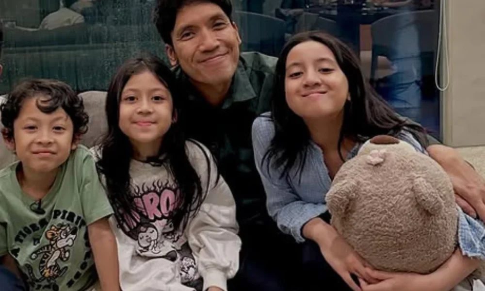 Desta Akui Masih Sayang Natasha Rizky, Belum Ingin Anaknya Punya Ibu Tiri