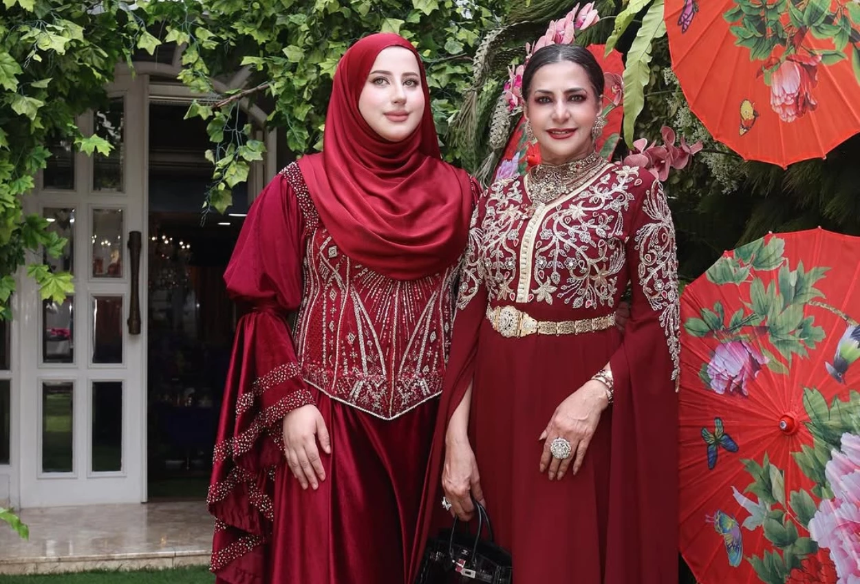 Ibunda Tasyi Minta Maaf usai Saling Sindir Komentar soal Foto Lebaran
