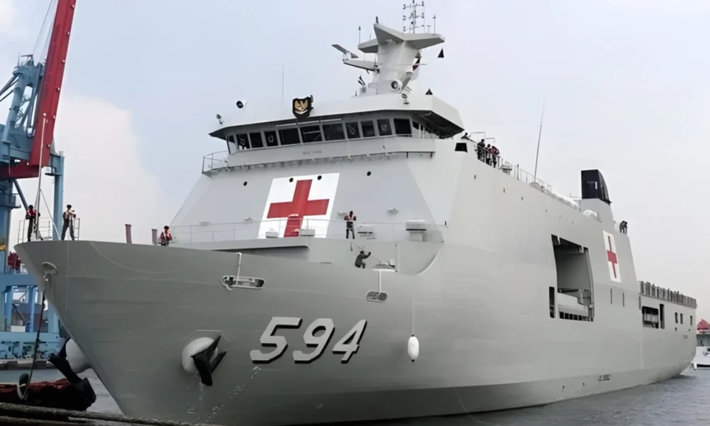 KRI Semarang dan KRI Banda Aceh Layani Mudik Gratis Rute Jakarta–Bangka Belitung