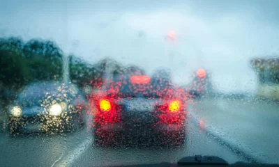 Kaca Mobil Sering Berembun Ini Penyebabnya!