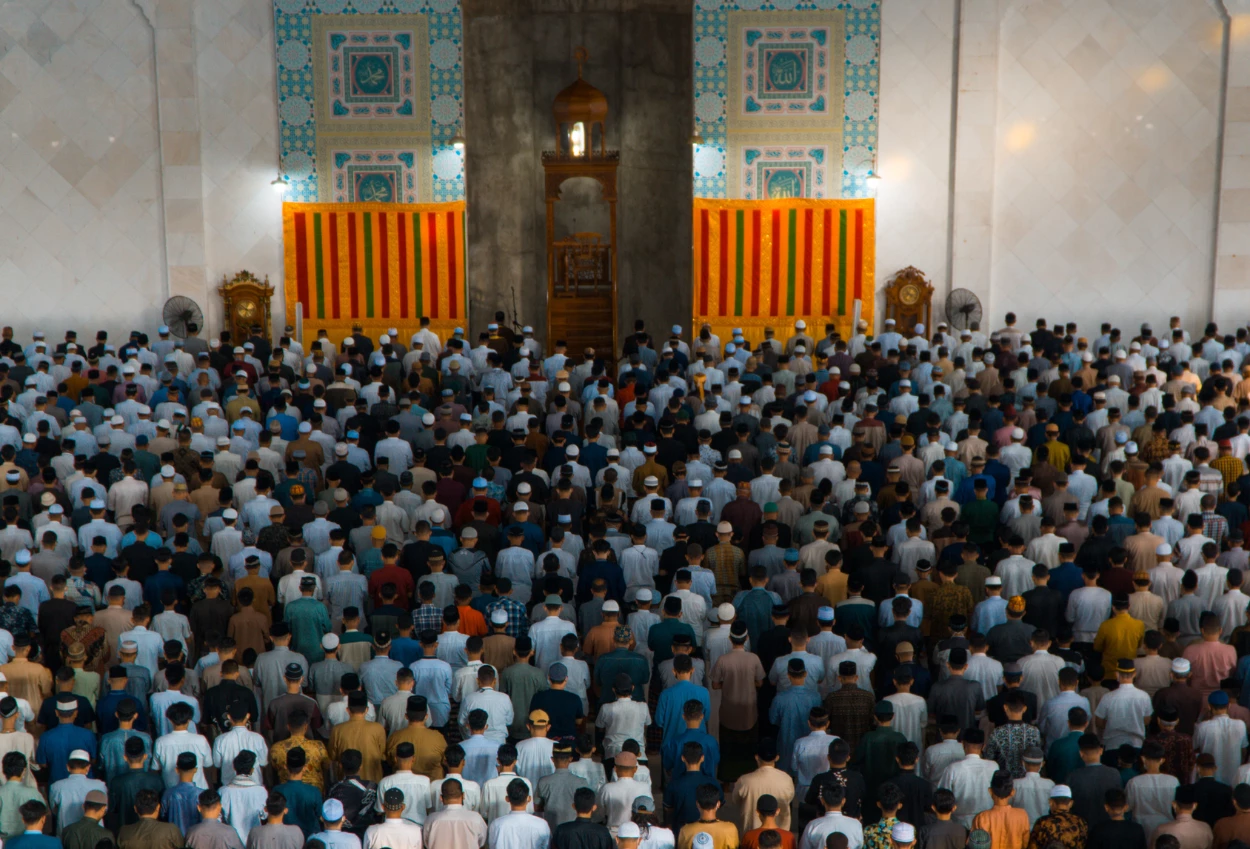 Khutbah Jumat 13 Maret 2026 Mengisi 10 Malam Terakhir Ramadan dengan Iktikaf di Masjid
