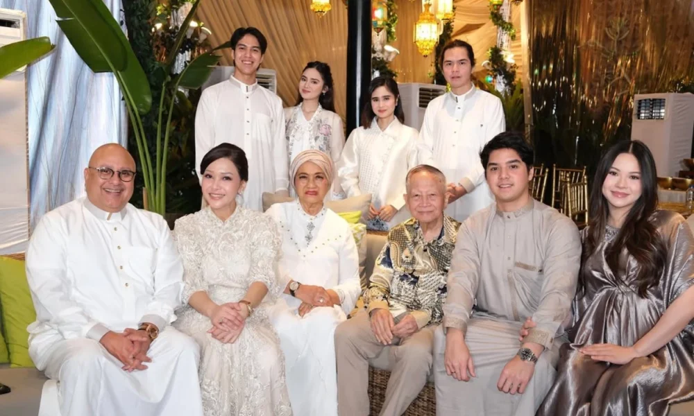 Lebaran, Maia Estianty Gelar Open House Glamour hingga Bagi Bagi THR Segepok (1)