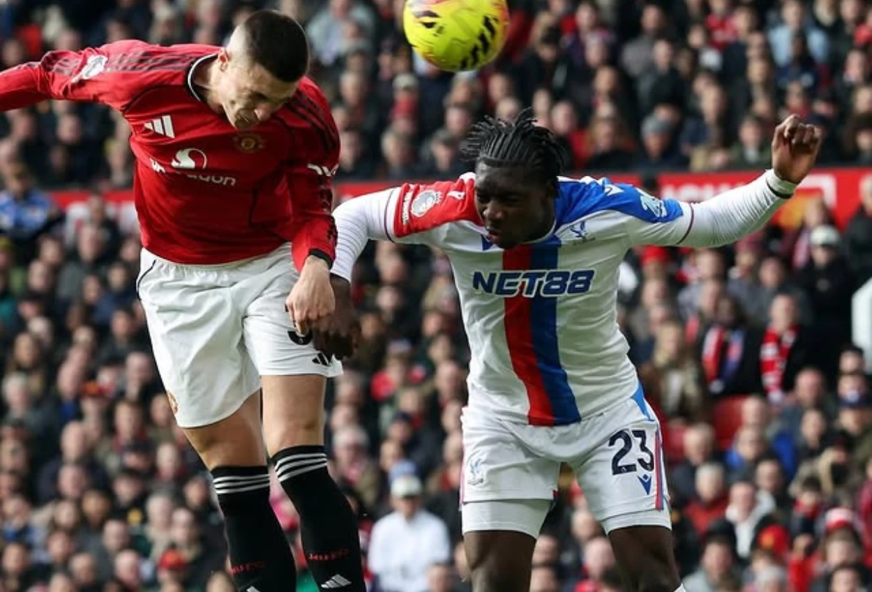 Man United vs Crystal Palace 2 1 Setan Merah Koleksi 51 Poin di Klasemen