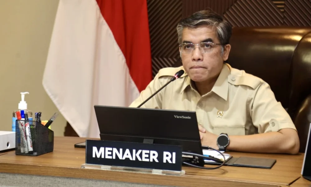 Menaker Minta Gubernur Turunkan Pengawas untuk Tangani Aduan THR