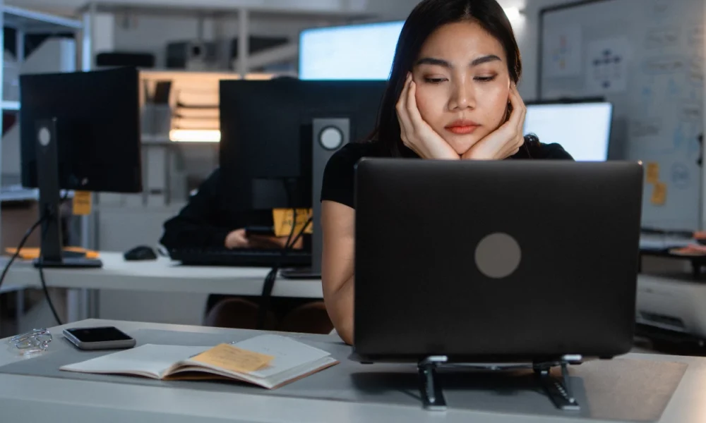 Mengenal Post Holiday Blues, Perasaan Sedih setelah Liburan Usai