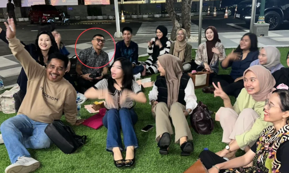 Momen Anang Hermansyah Kerja Kelompok bareng Mahasiswa Unair Viral, Begini Aksinya