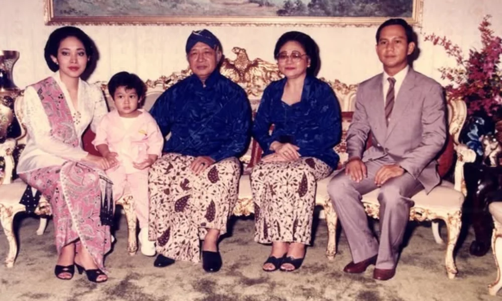 Momen Ultah Didit, Prabowo Unggah Foto bareng Soeharto Tien Soeharto