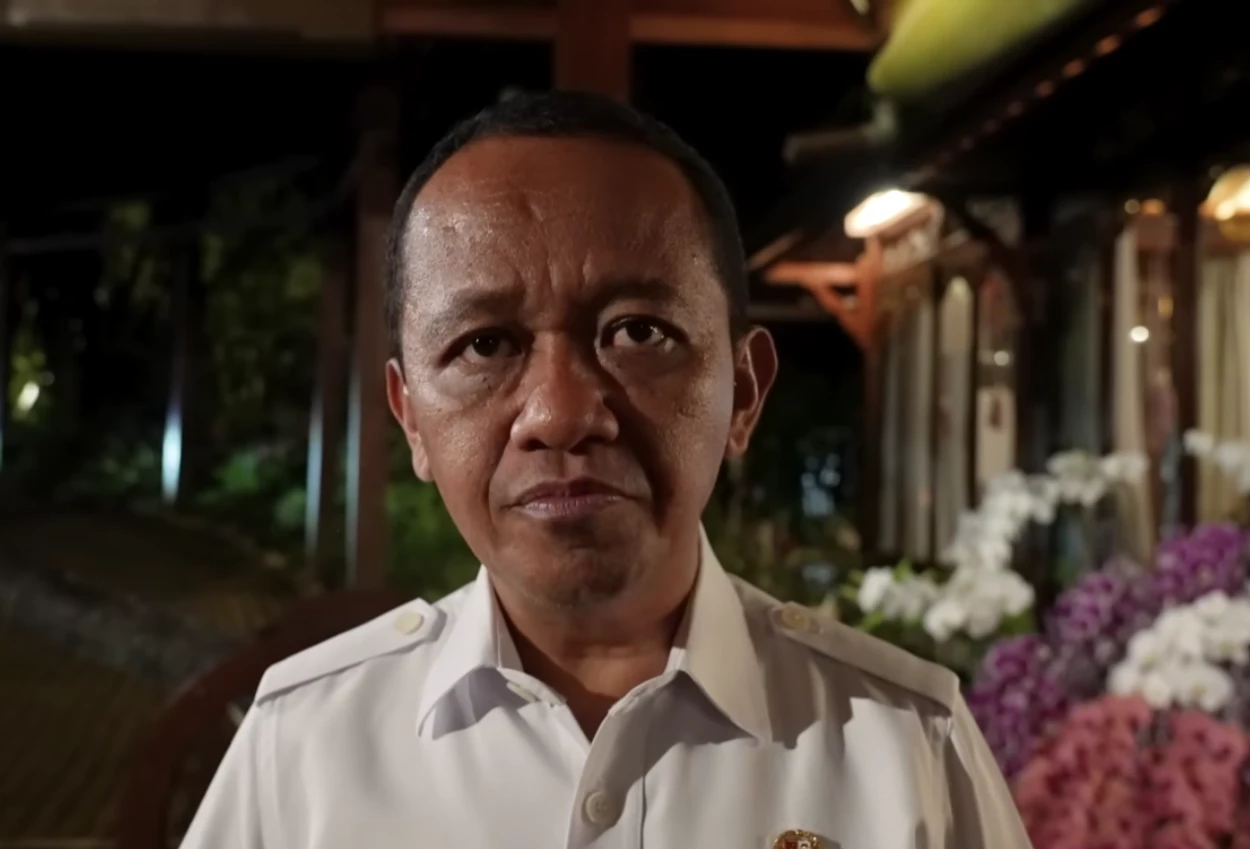 Prabowo Minta Bahlil Cari Minyak ke Negara Lain meski Stok BBM RI Masih Aman